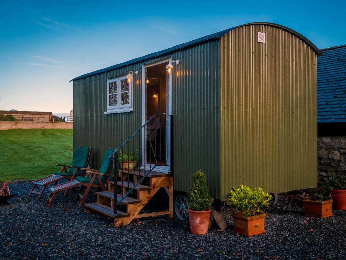 The Pleasant Hut At Mountpleasant Farm Vila Ulverston Exterior foto